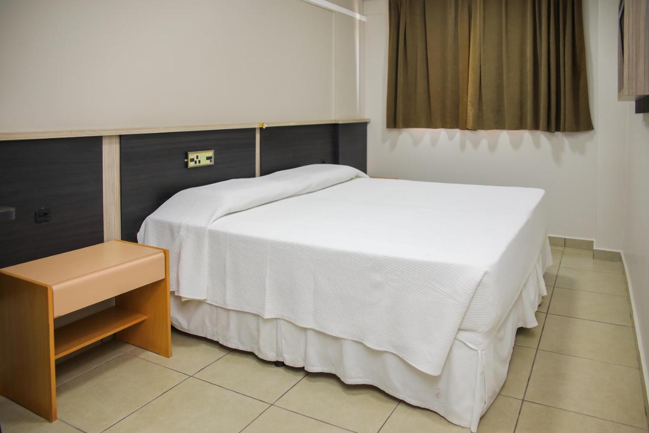 Rede Andrade Vivaldi Hotel Foz do Iguacu Exterior photo